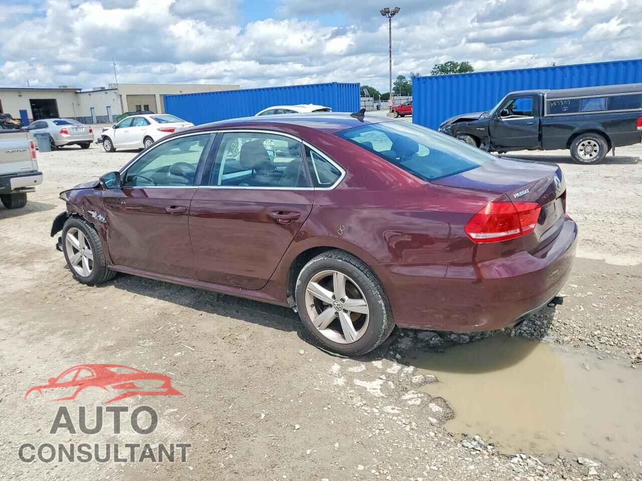 VOLKSWAGEN PASSAT 2013 - 1VWBP7A30DC094873