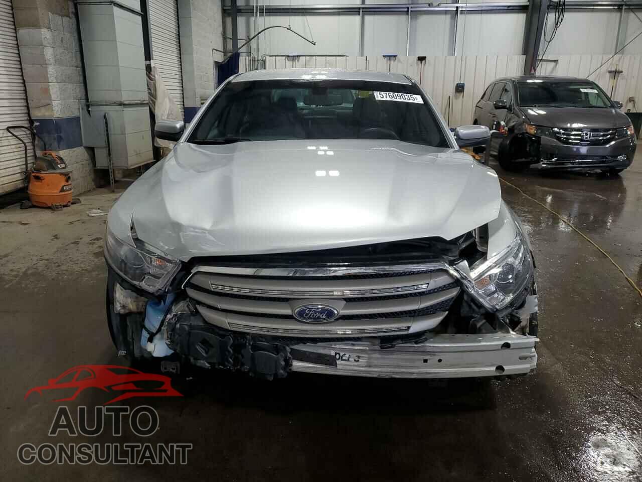 FORD TAURUS 2016 - 1FAHP2E84GG139001