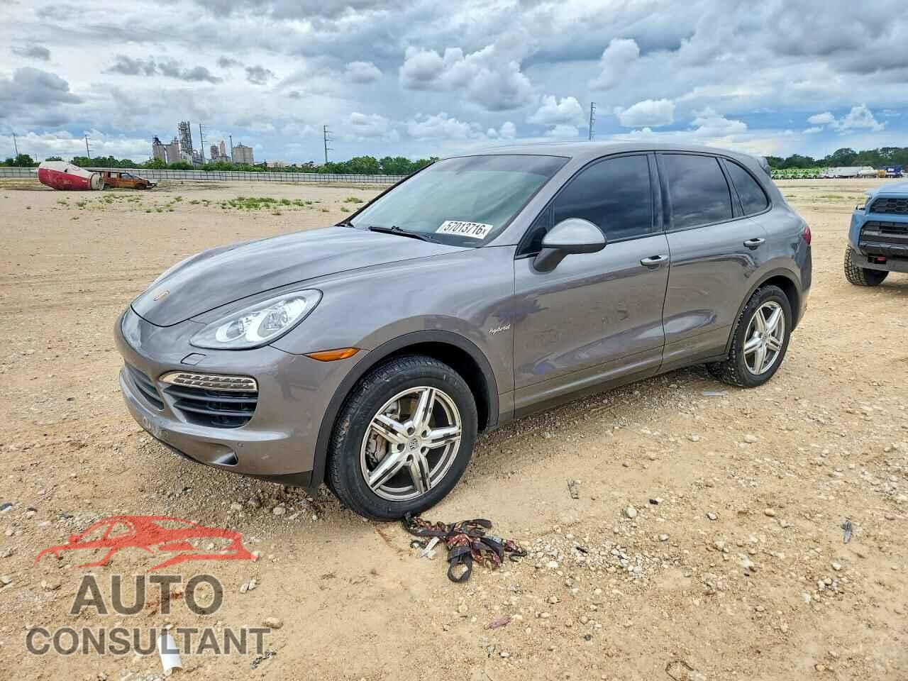 PORSCHE CAYENNE 2014 - WP1AE2A25ELA50138