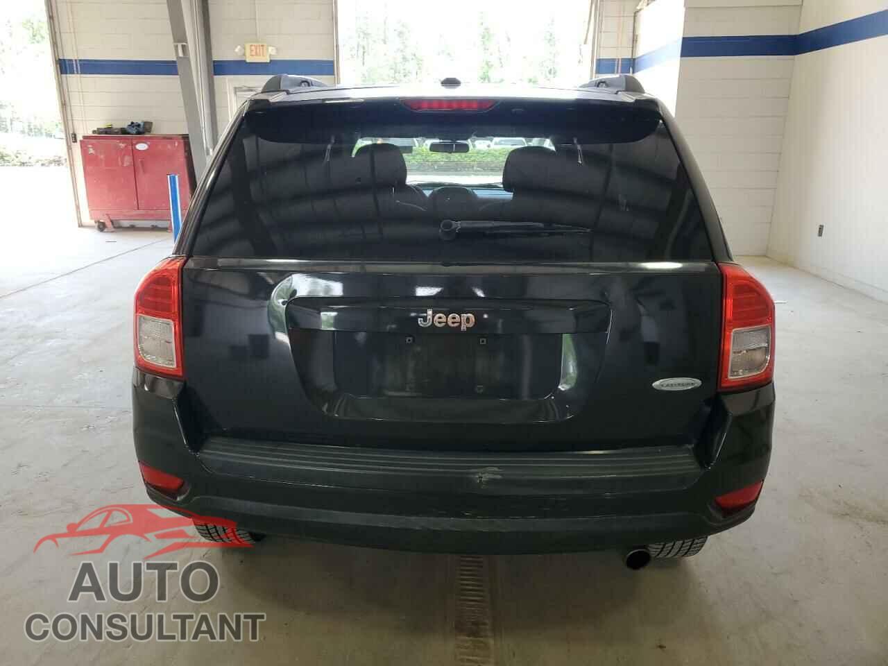 JEEP COMPASS 2011 - 1J4NF1FB9BD135969