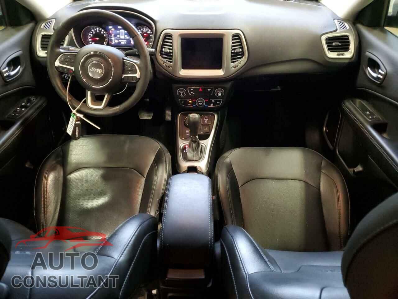 JEEP COMPASS 2019 - 3C4NJDCB8KT729537