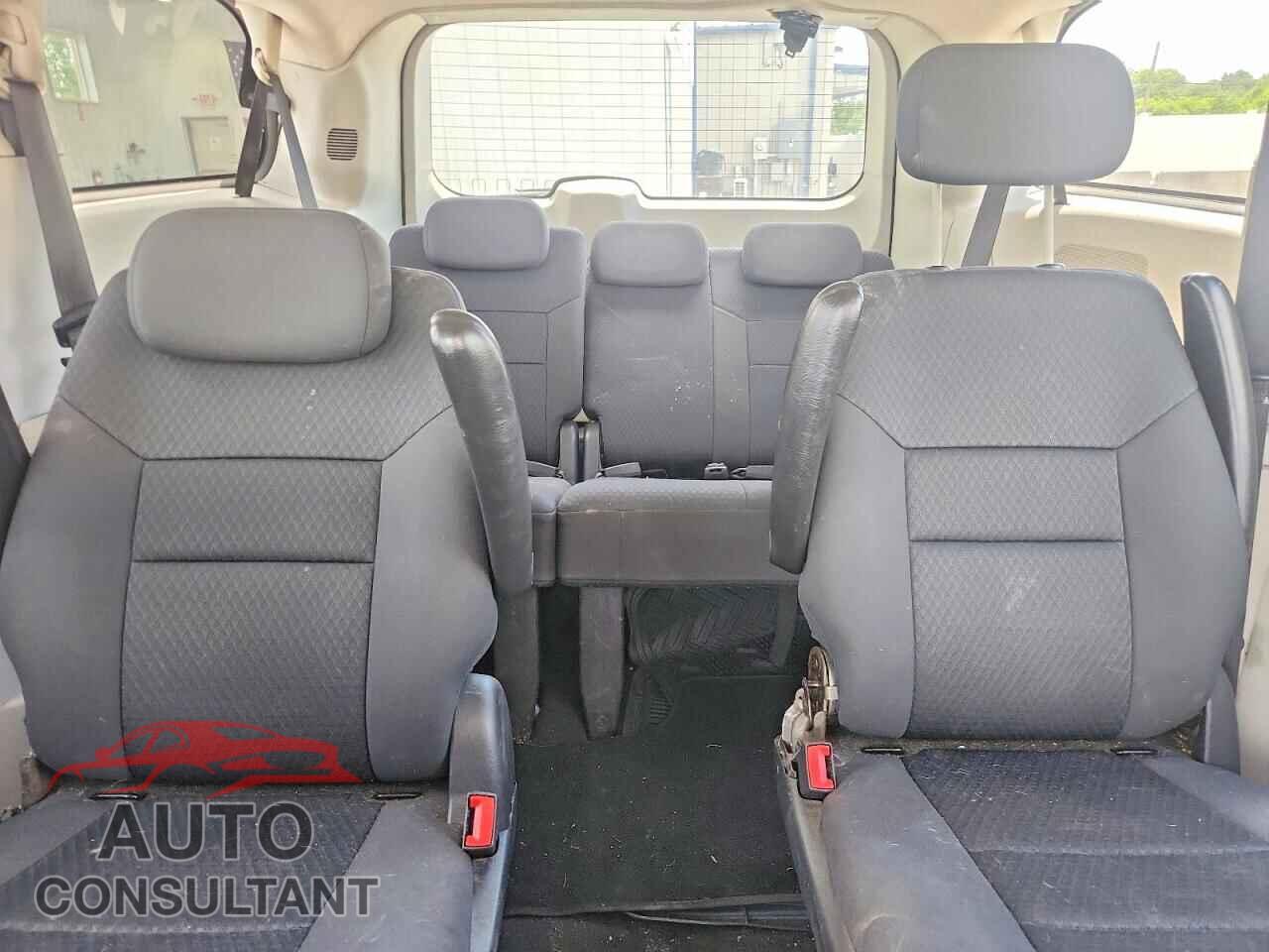 DODGE CARAVAN 2010 - 2D4RN4DE2AR108085