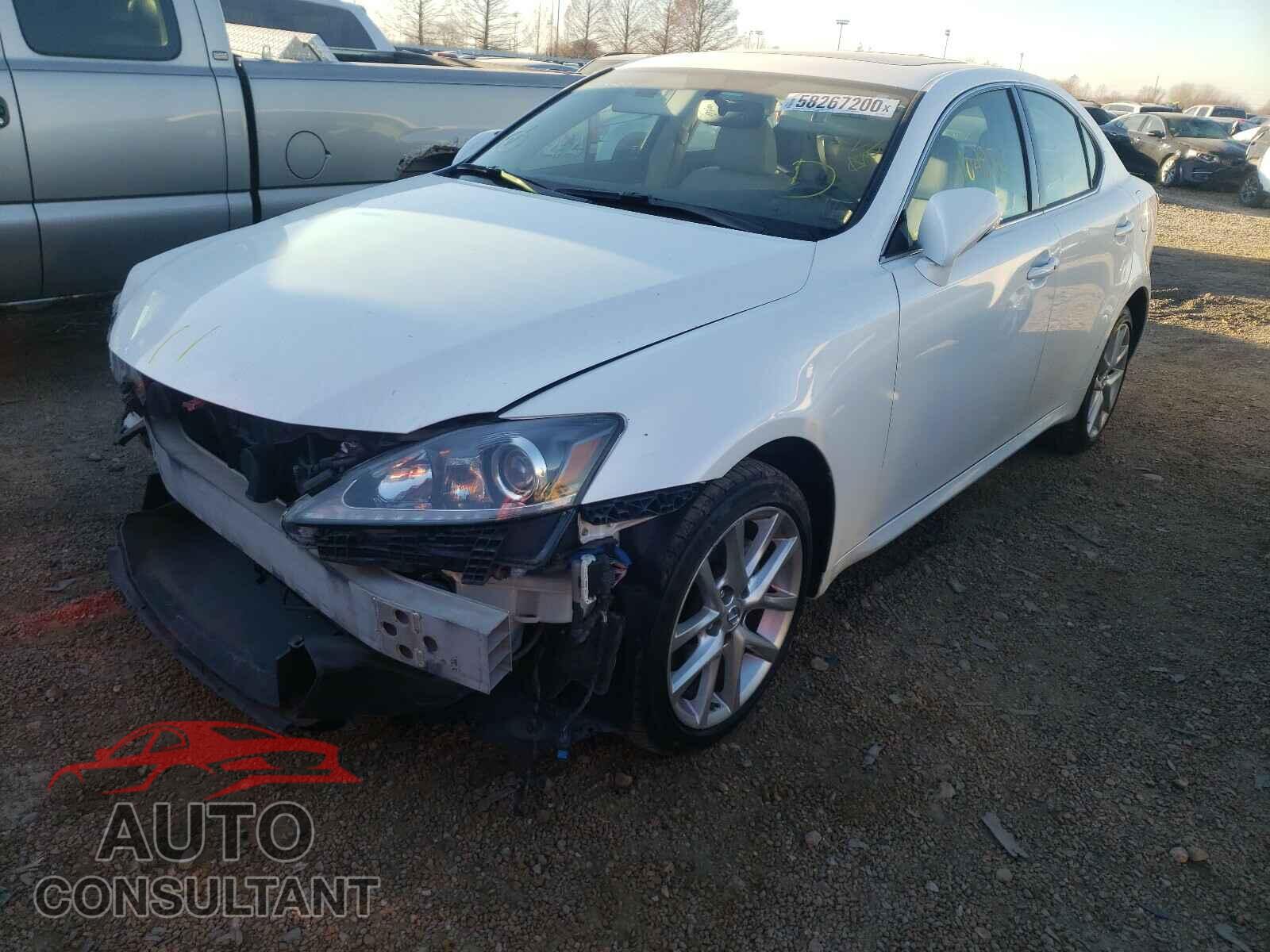 LEXUS IS 2012 - JTHCF5C29C5056384