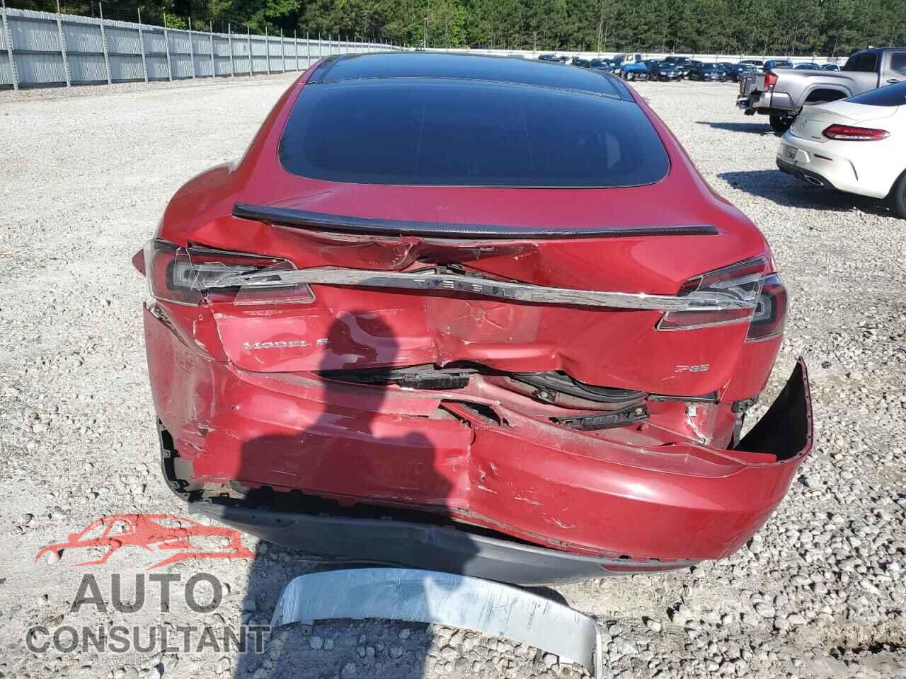 TESLA MODEL S 2013 - 5YJSA1DP0DFP17346
