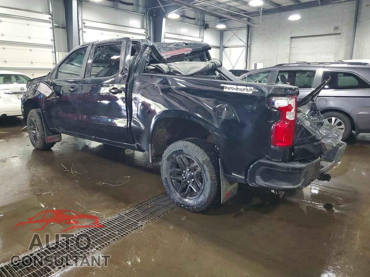 CHEVROLET SILVERADO 2021 - 1GCPYFED1MZ158564