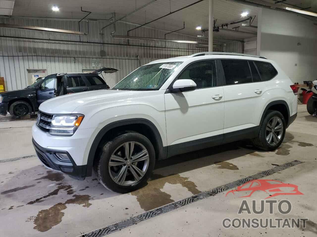 VOLKSWAGEN ATLAS 2018 - 1V2LR2CA1JC540278