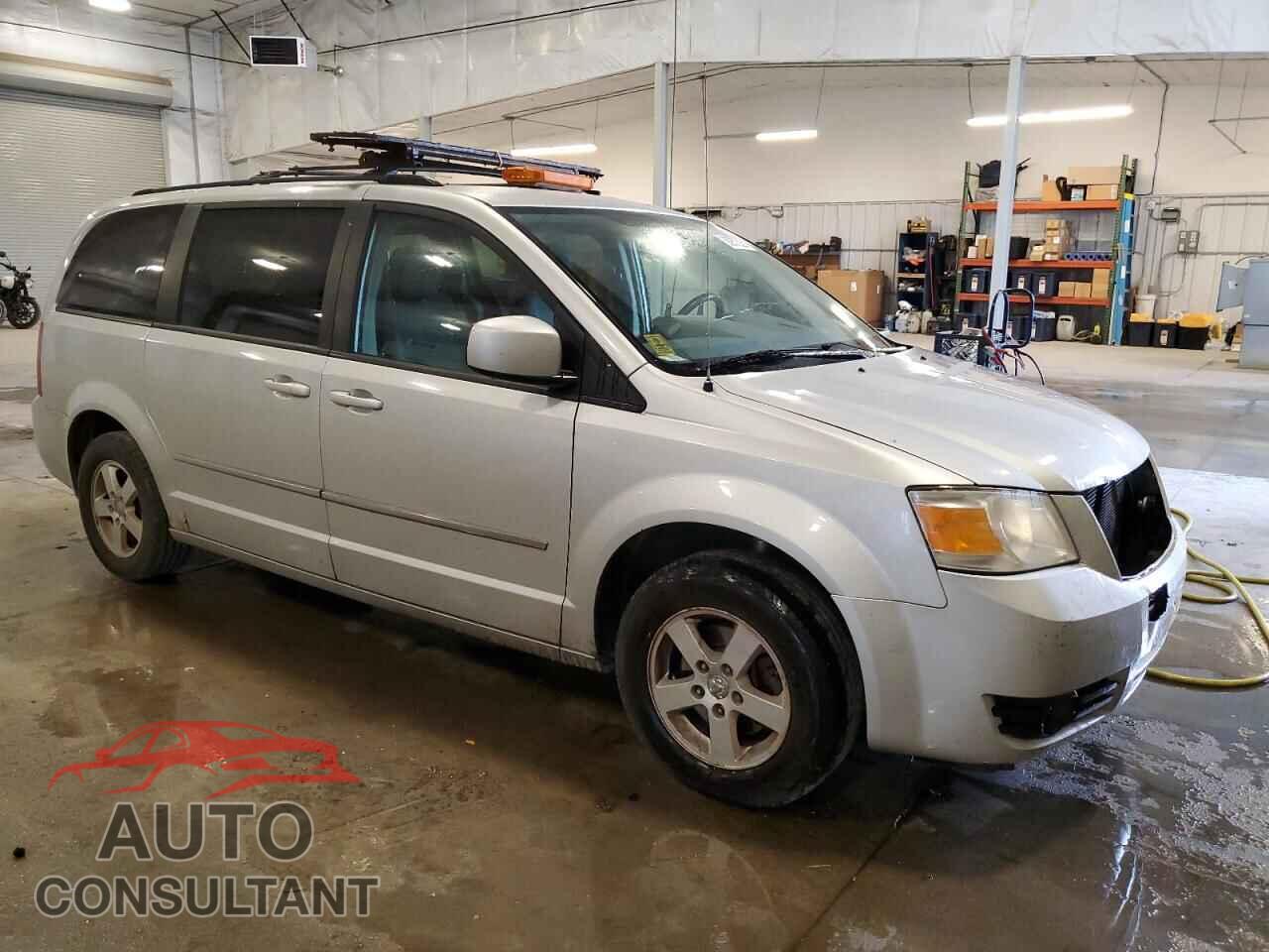 DODGE CARAVAN 2010 - 2D4RN5D17AR433821