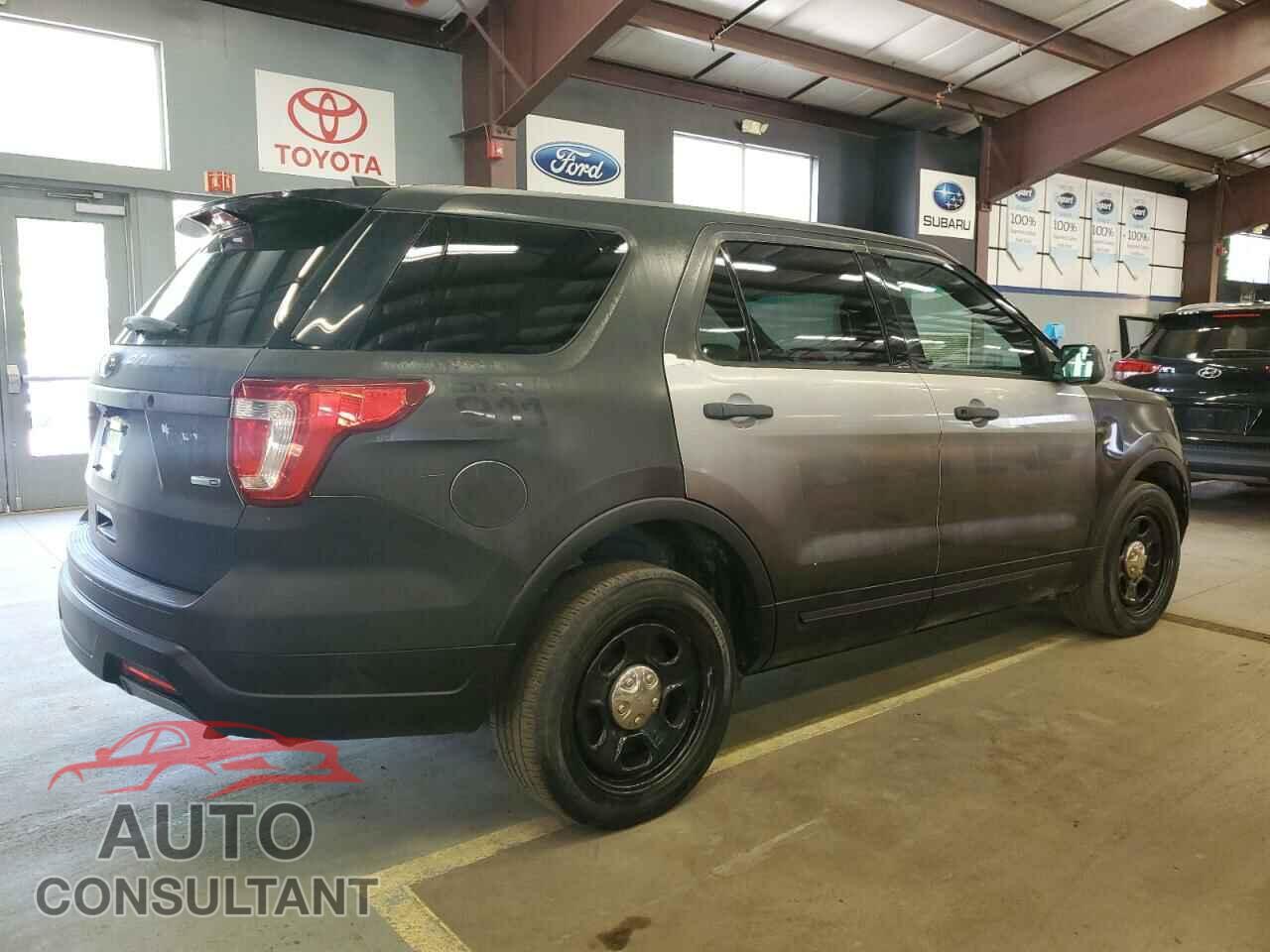 FORD EXPLORER 2018 - 1FM5K8AR5JGA27100
