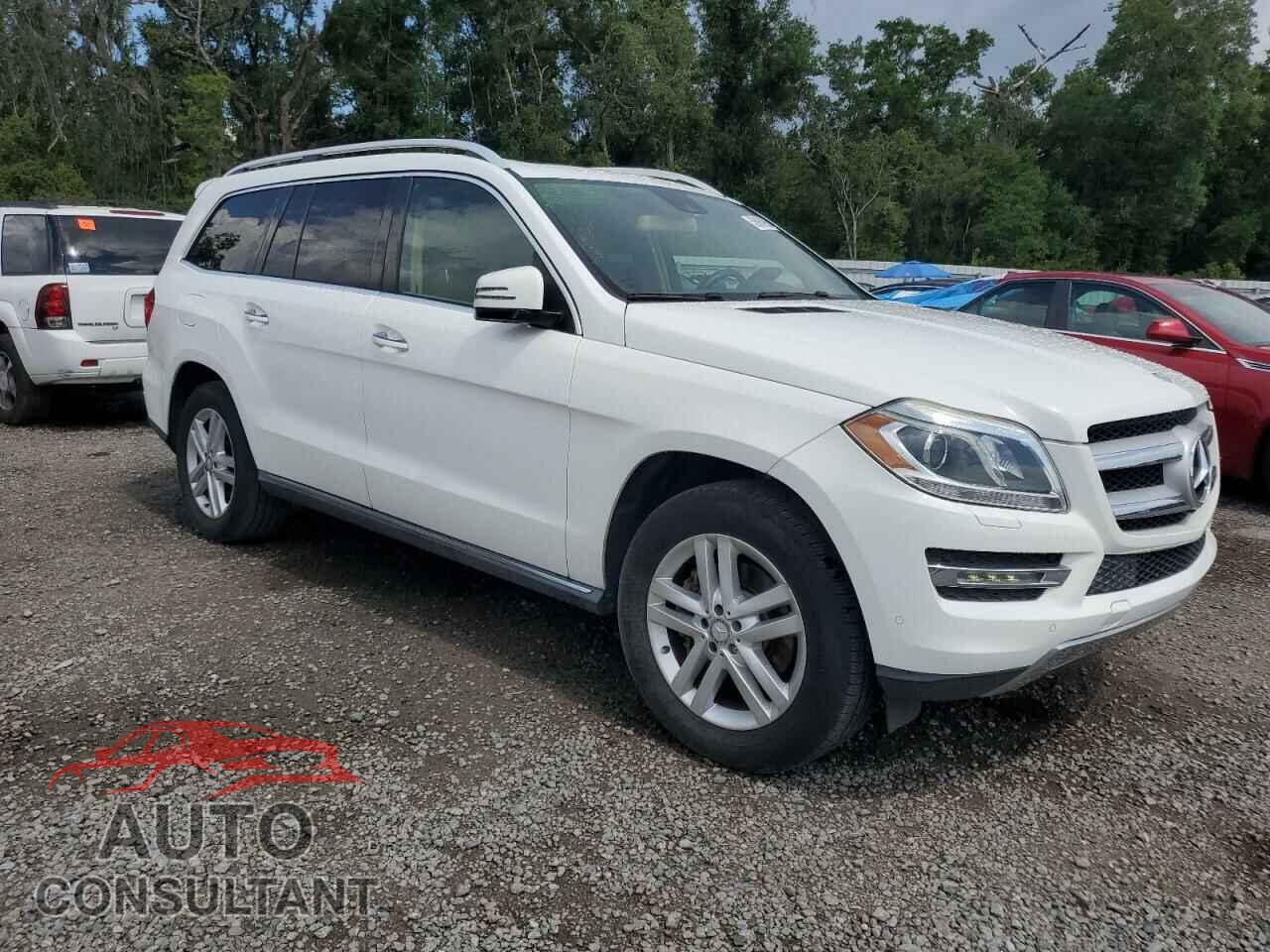 MERCEDES-BENZ GL-CLASS 2015 - 4JGDF6EE3FA514947