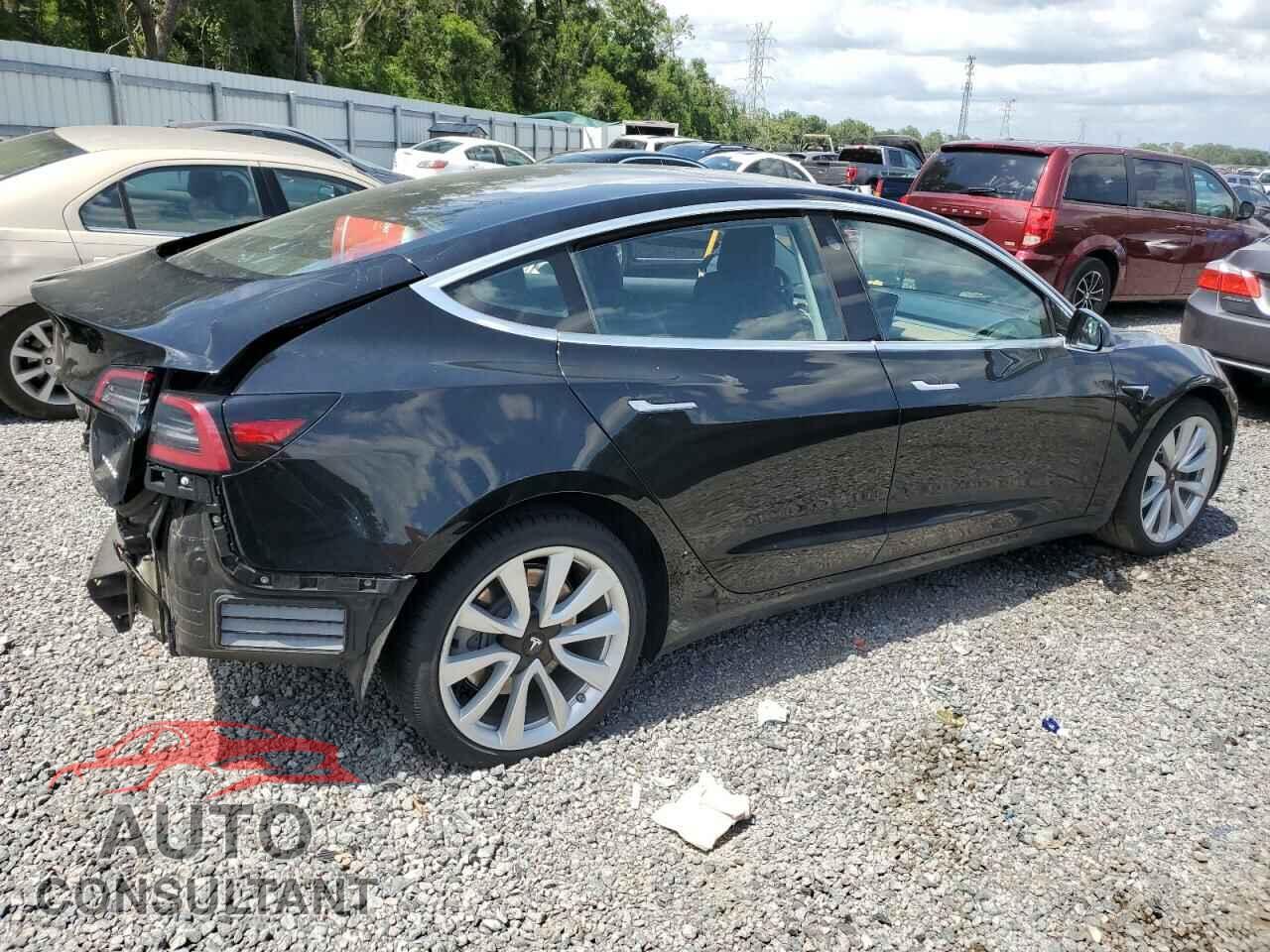 TESLA MODEL 3 2018 - 5YJ3E1EB5JF184661