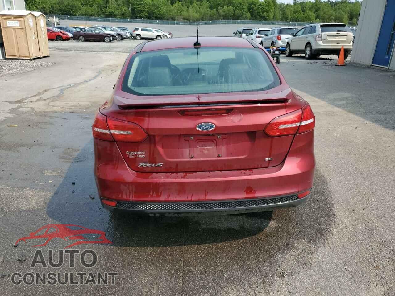 FORD FOCUS 2015 - 1FADP3F21FL213883