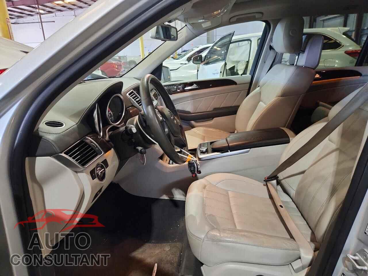MERCEDES-BENZ GL-CLASS 2015 - 4JGDF6EE7FA609334