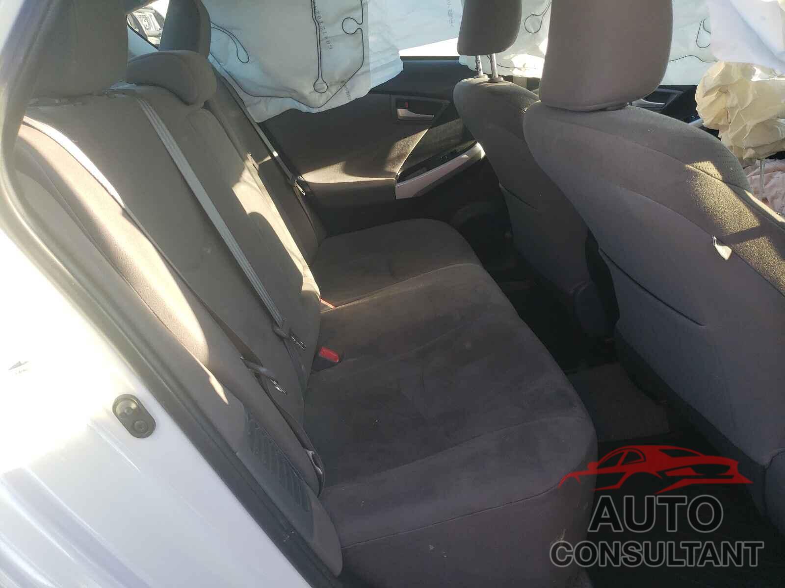 TOYOTA PRIUS 2015 - JTDKN3DU4F1908155