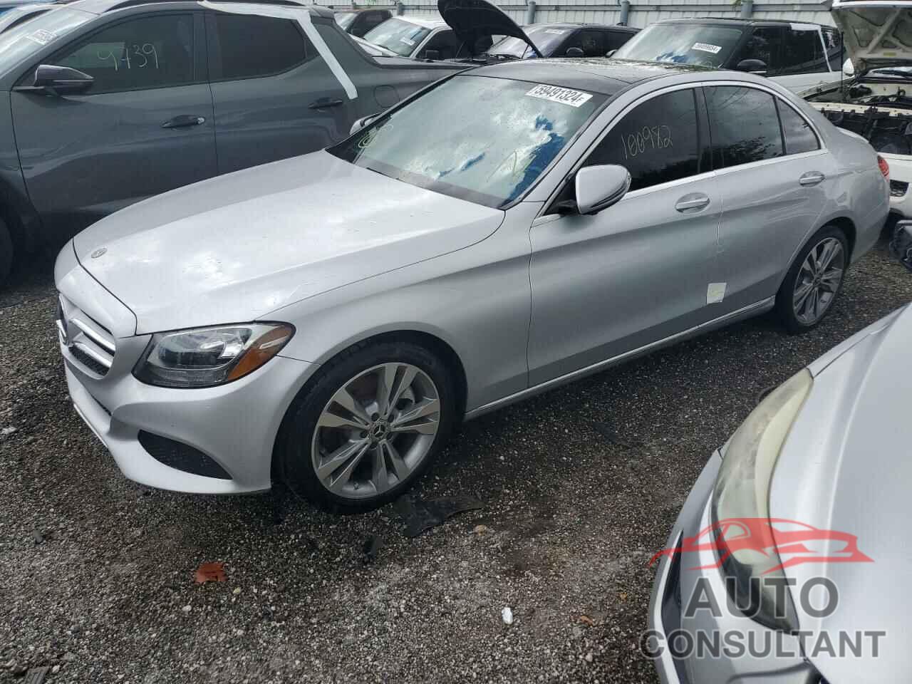 MERCEDES-BENZ C-CLASS 2018 - 55SWF4JB4JU238242