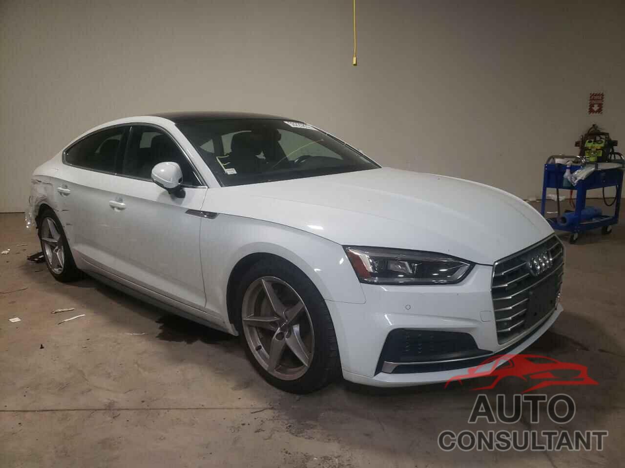 AUDI A5 2018 - WAUENCF54JA009708