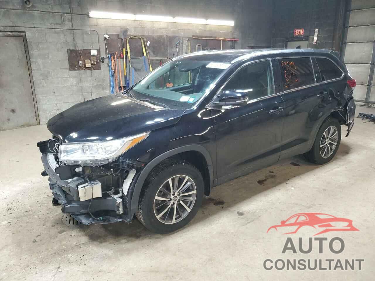 TOYOTA HIGHLANDER 2019 - 5TDJZRFH8KS590346