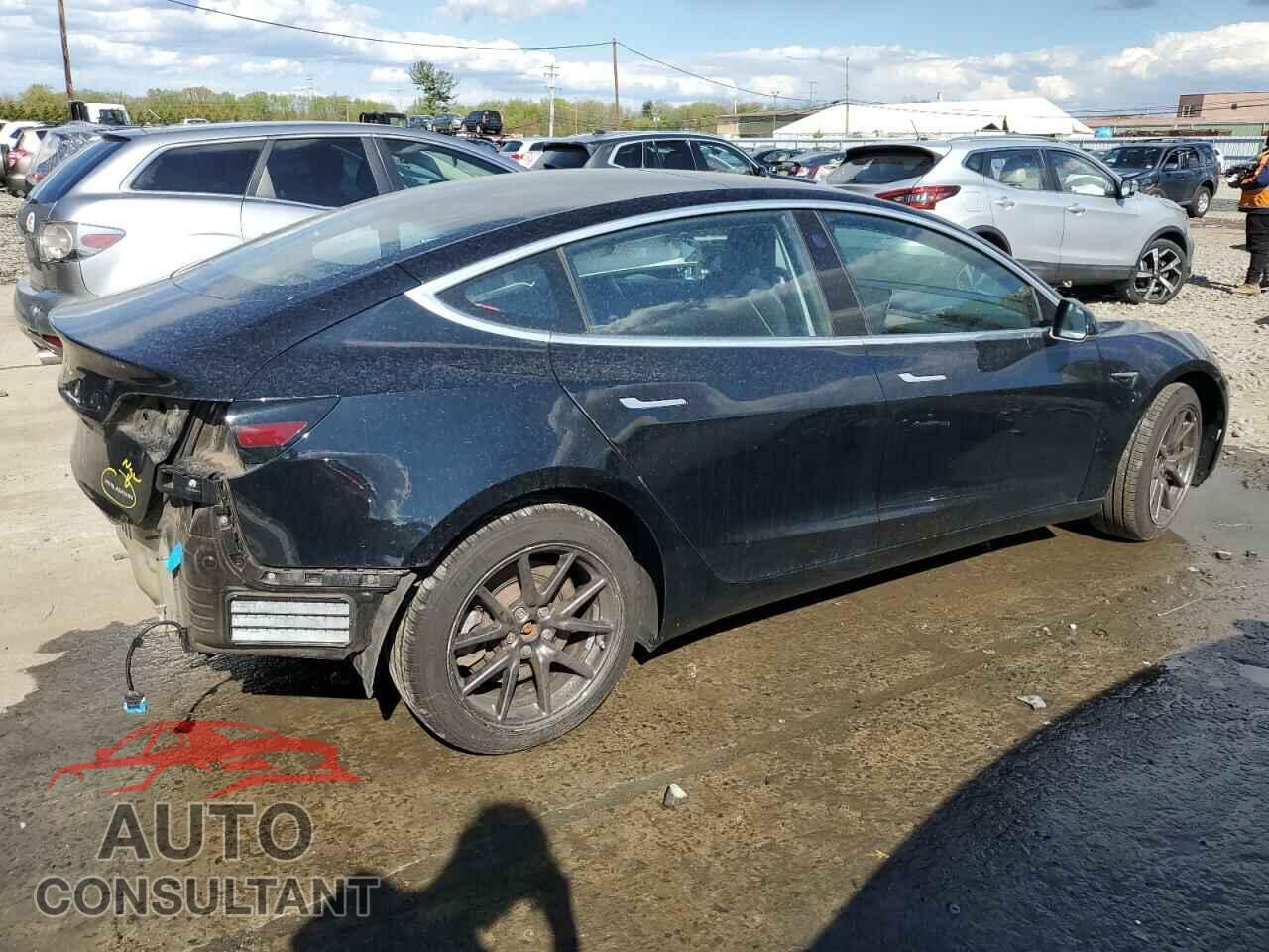 TESLA MODEL 3 2018 - 5YJ3E1EB9JF127296