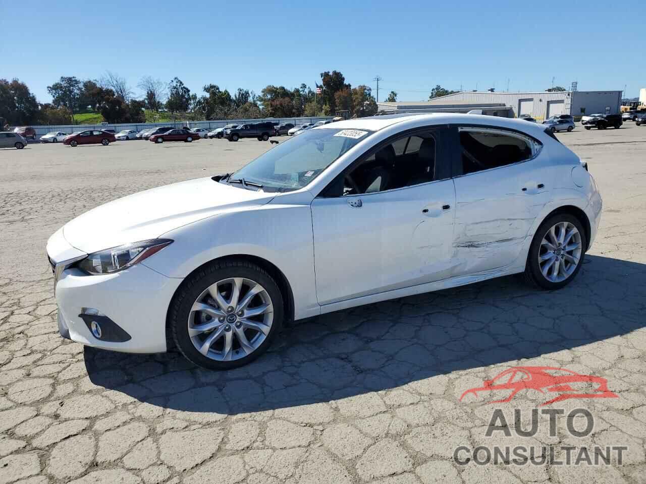 MAZDA 3 2015 - JM1BM1L38F1228145