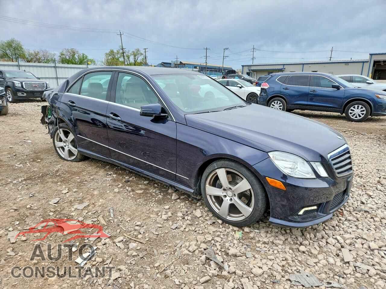 MERCEDES-BENZ E-CLASS 2011 - WDDHF8HB5BA486569