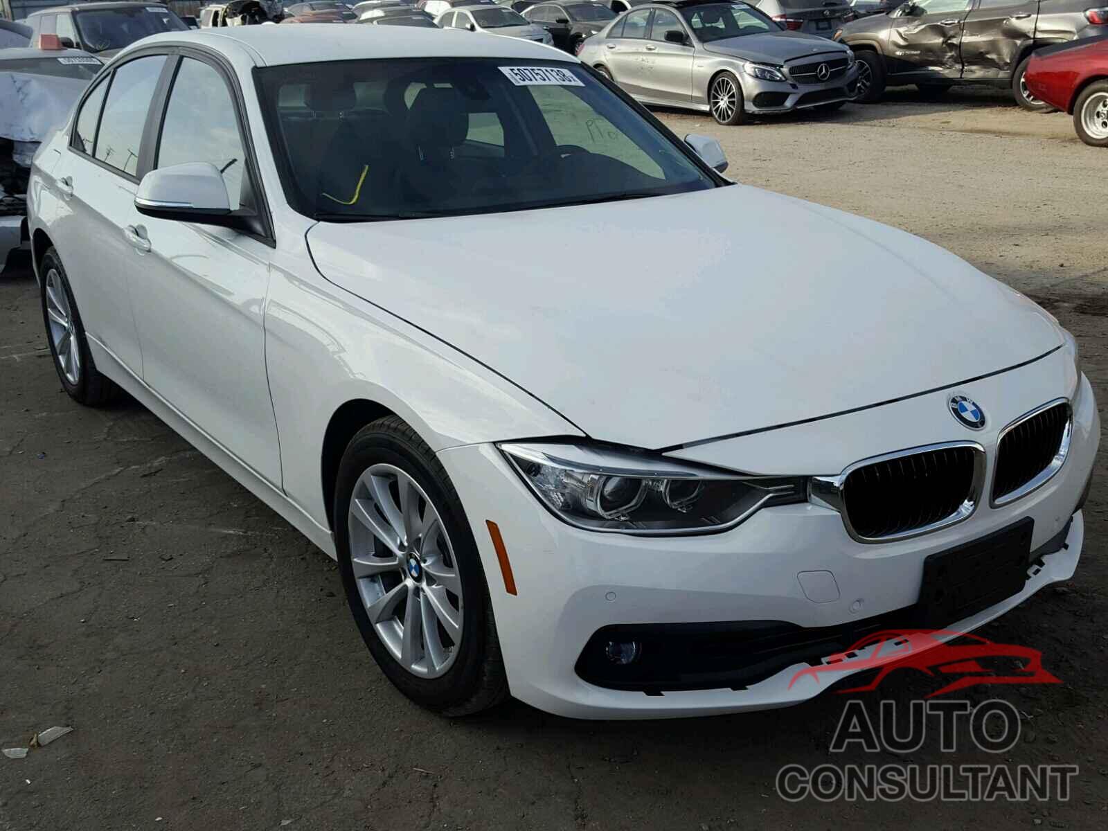 BMW 3 SERIES 2018 - WBA8A9C55JK623452