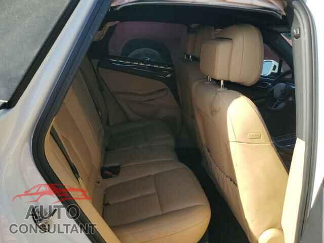 PORSCHE MACAN 2017 - WP1AA2A55HLB06508