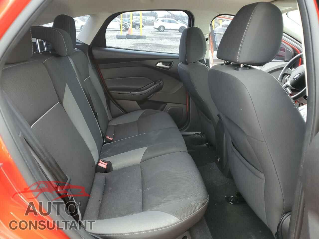 FORD FOCUS 2013 - 1FADP3K23DL297577