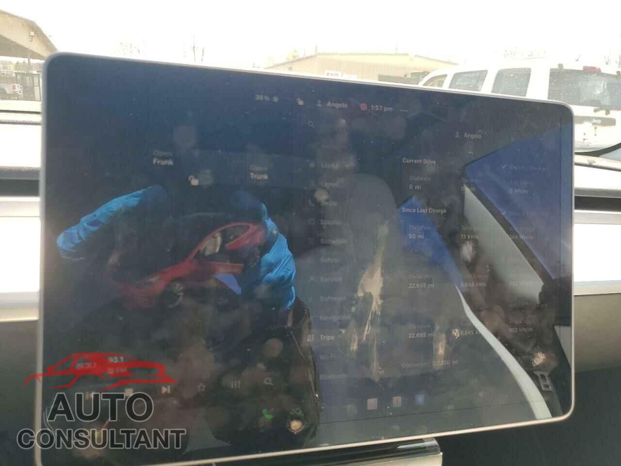 TESLA MODEL 3 2020 - 5YJ3E1EB8LF543195