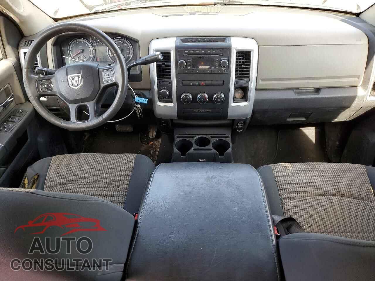 DODGE RAM 1500 2012 - 1C6RD7GT2CS272957