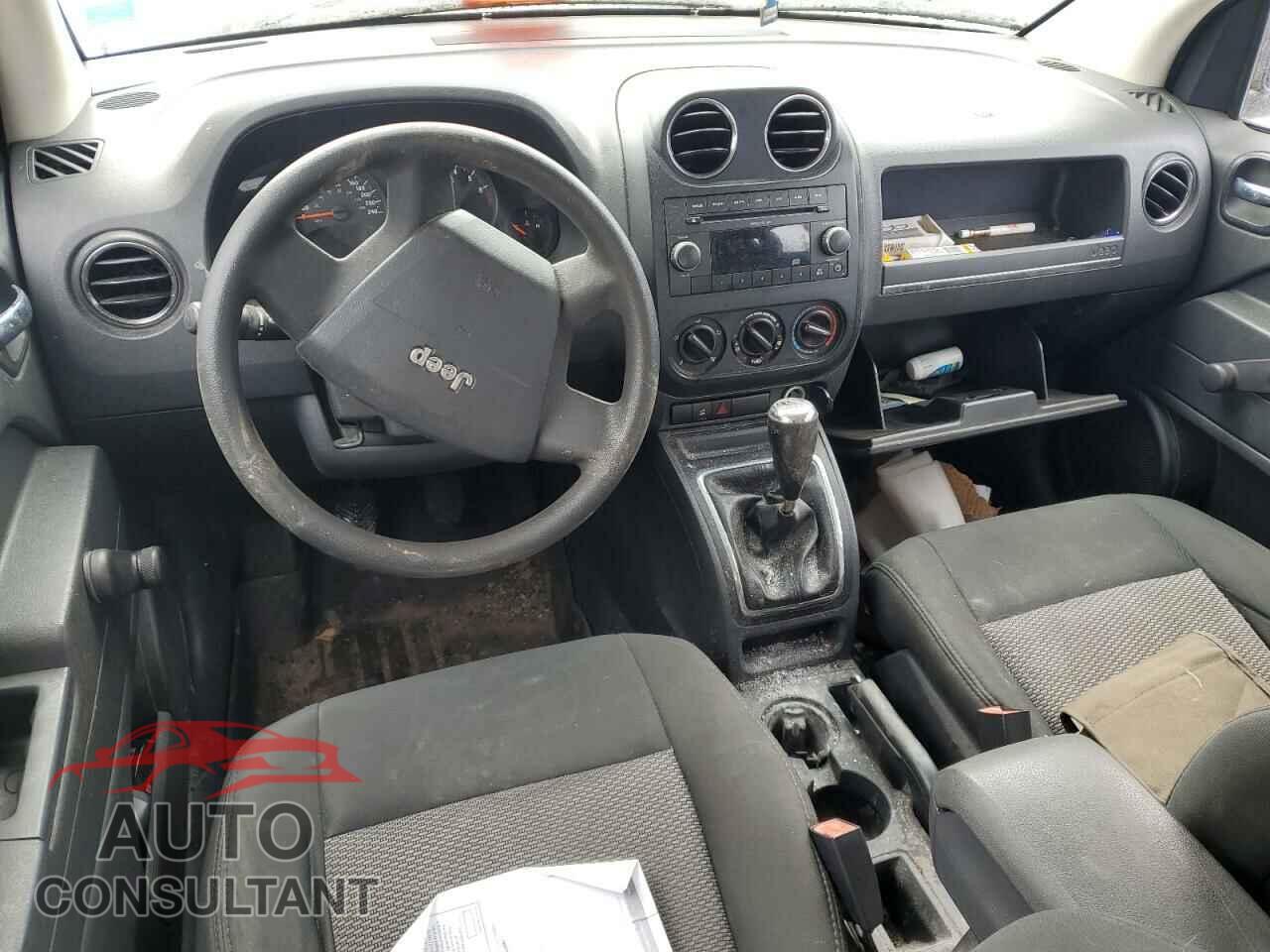 JEEP COMPASS 2009 - 1J4FT47B99D159552