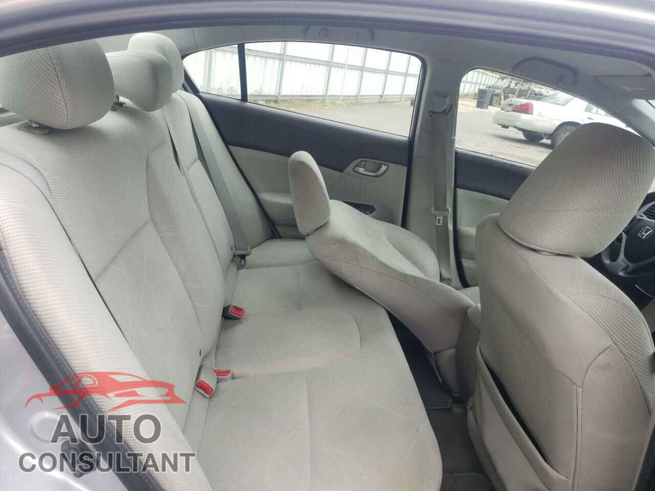 HONDA CIVIC 2012 - 2HGFB2F59CH595872