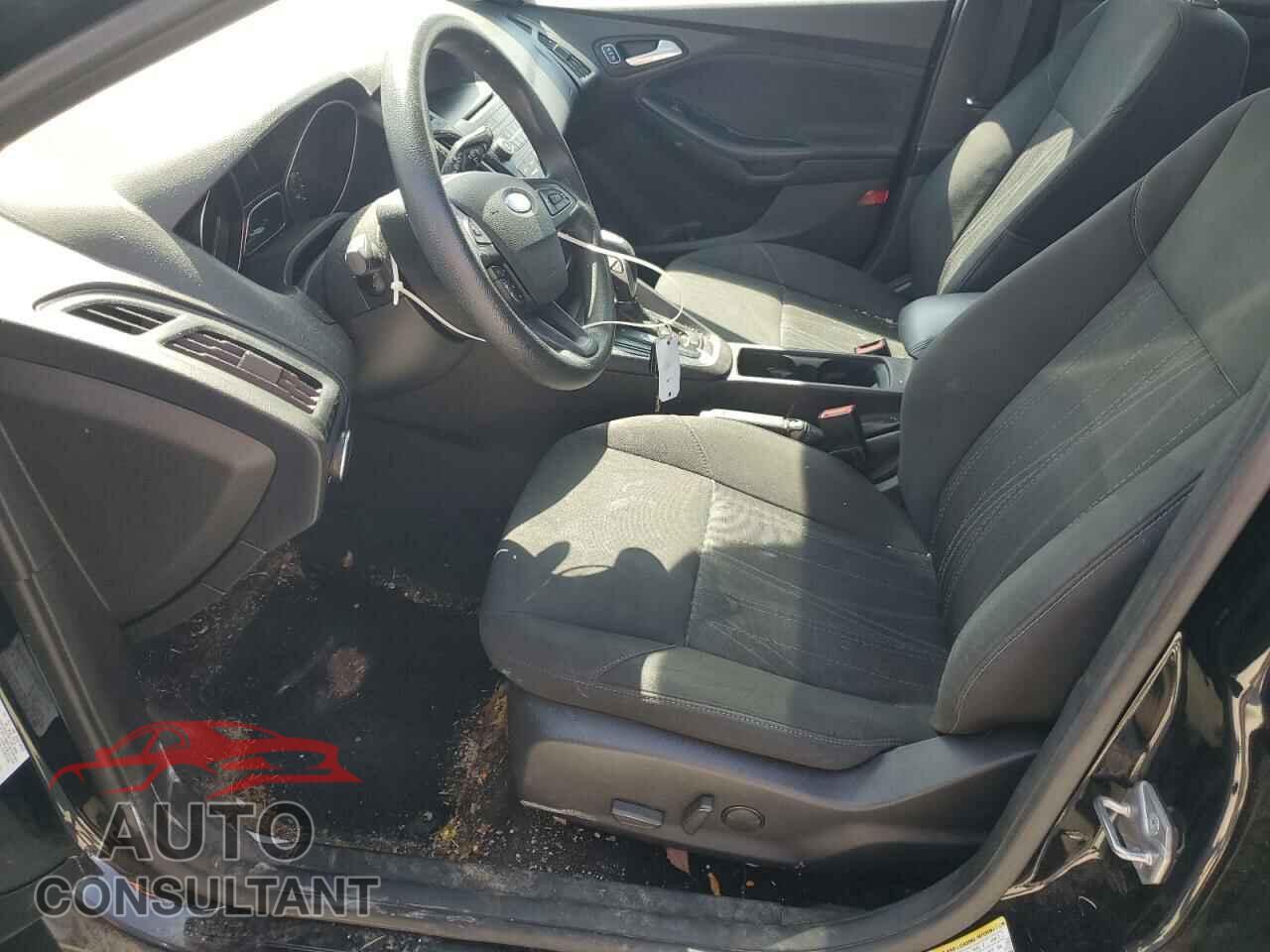 FORD FOCUS 2016 - 1FADP3K20GL211419