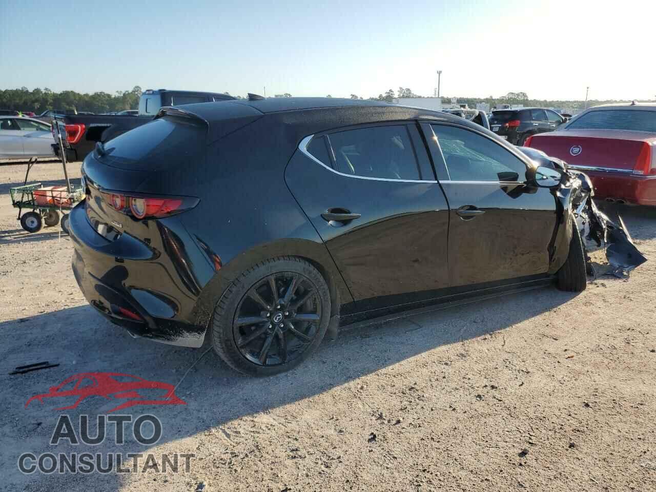 MAZDA 3 2021 - JM1BPAML1M1307157