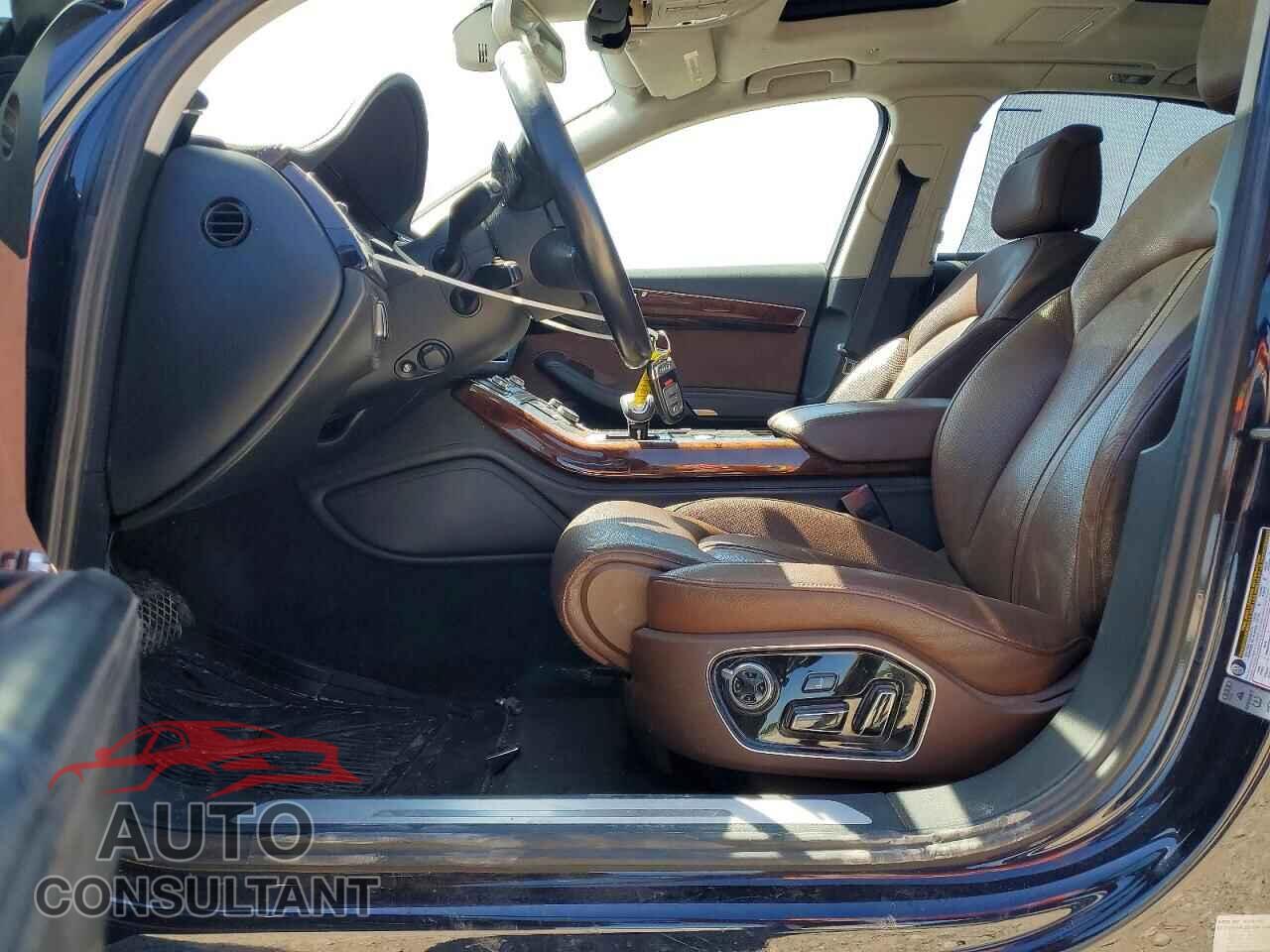 AUDI A8 2014 - WAUR2AFD9EN004718
