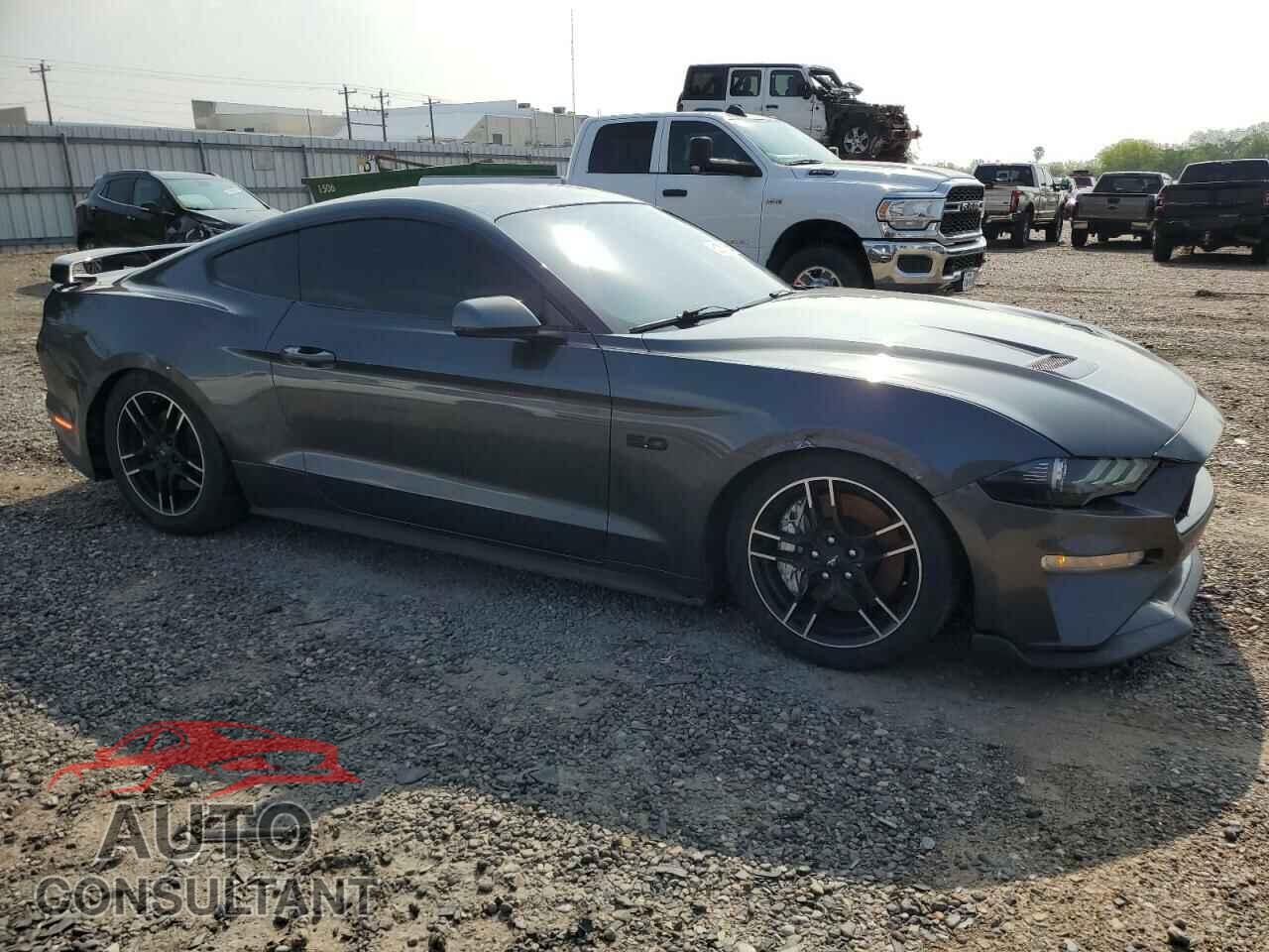 FORD MUSTANG 2018 - 1FA6P8CF2J5143689