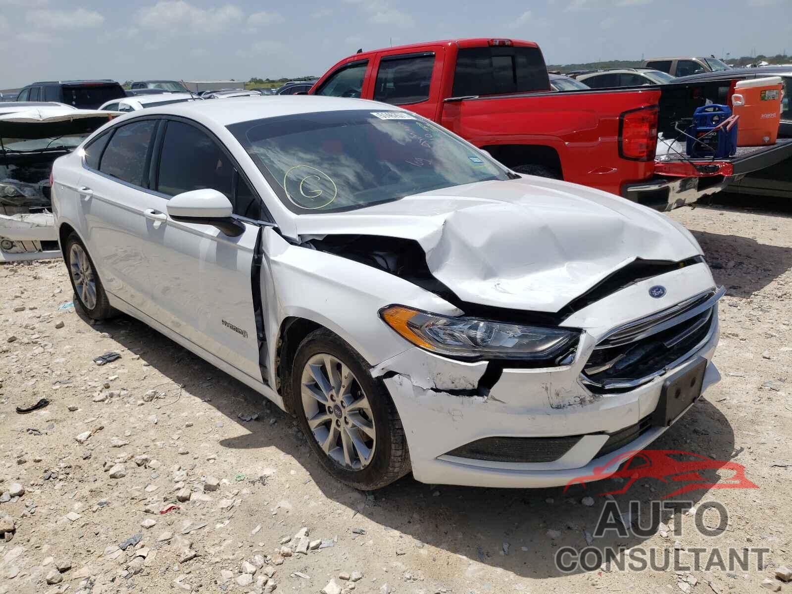 FORD FUSION 2017 - 3FA6P0LU2HR323908