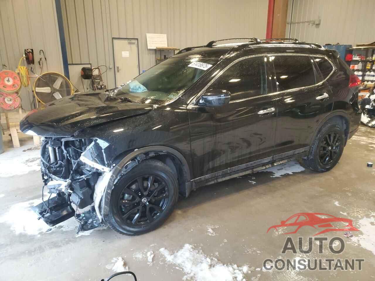 NISSAN ROGUE 2018 - 5N1AT2MV0JC819163