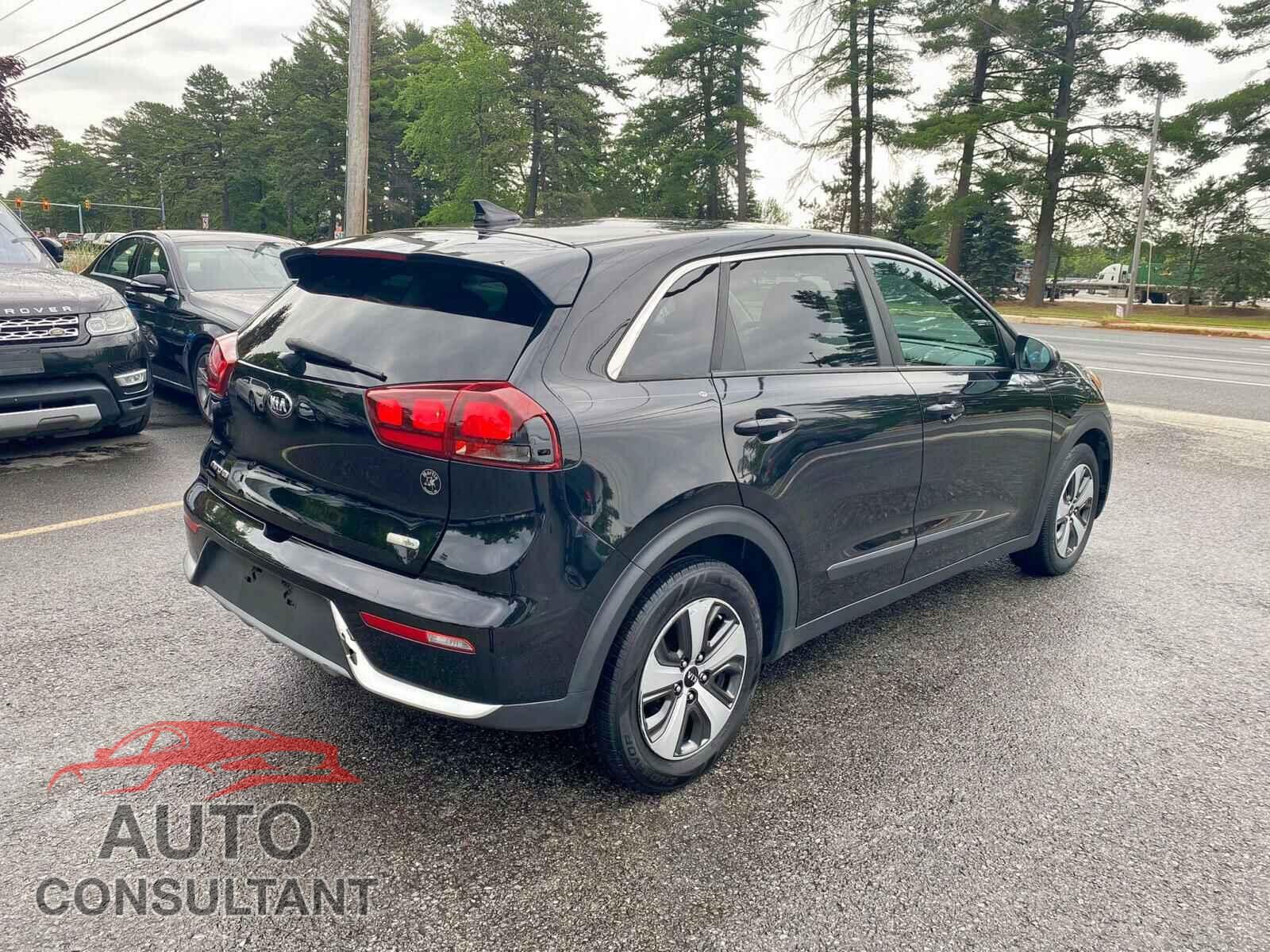 KIA NIRO 2017 - KNDCB3LC3H5048931