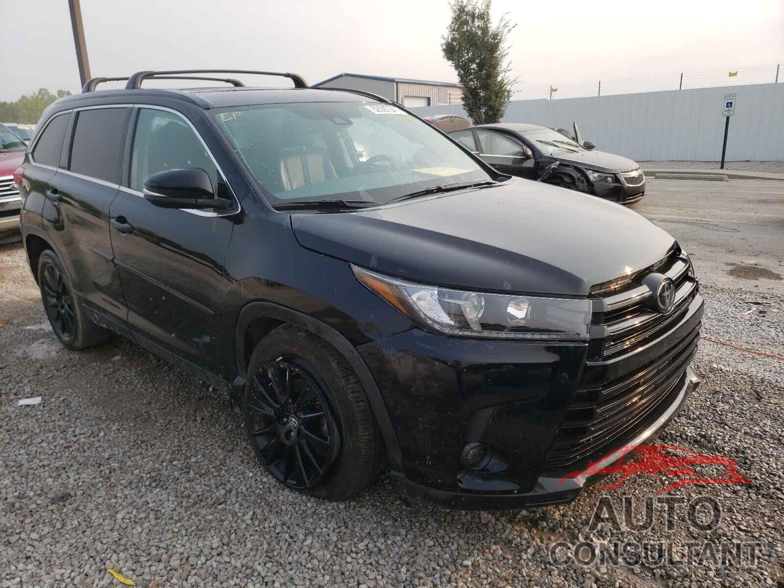 TOYOTA HIGHLANDER 2019 - 5TDKZRFH0KS564618