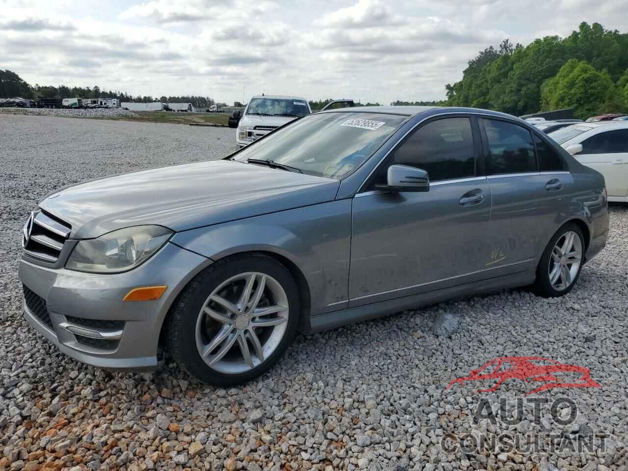 MERCEDES-BENZ C-CLASS 2014 - WDDGF4HB8EA942721