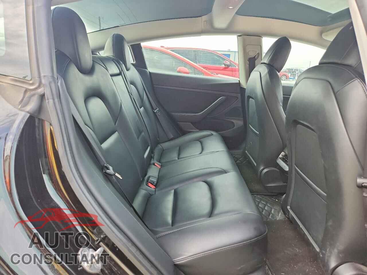 TESLA MODEL 3 2021 - 5YJ3E1EA7MF854433