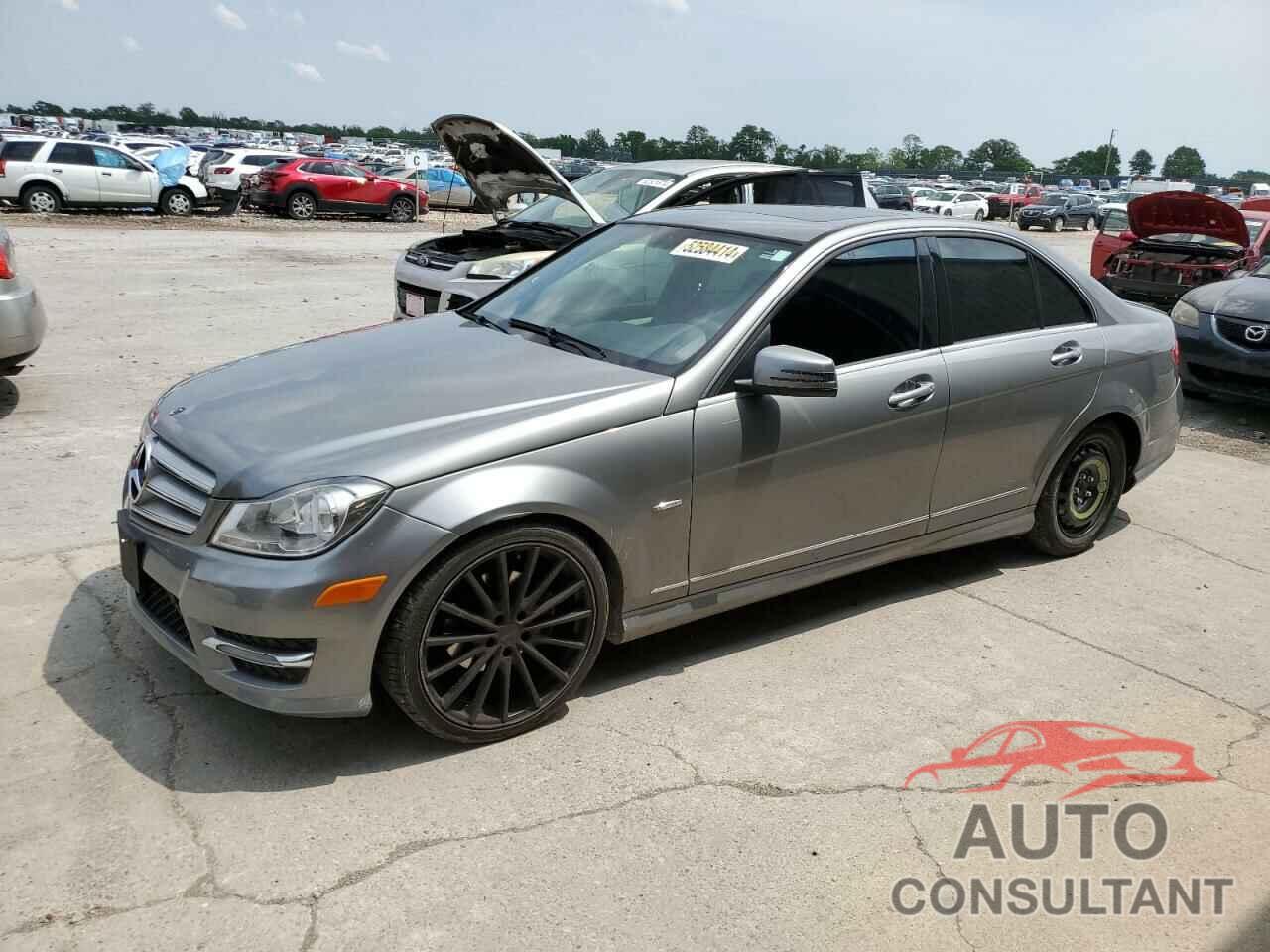 MERCEDES-BENZ C-CLASS 2012 - WDDGF4HB4CA716625