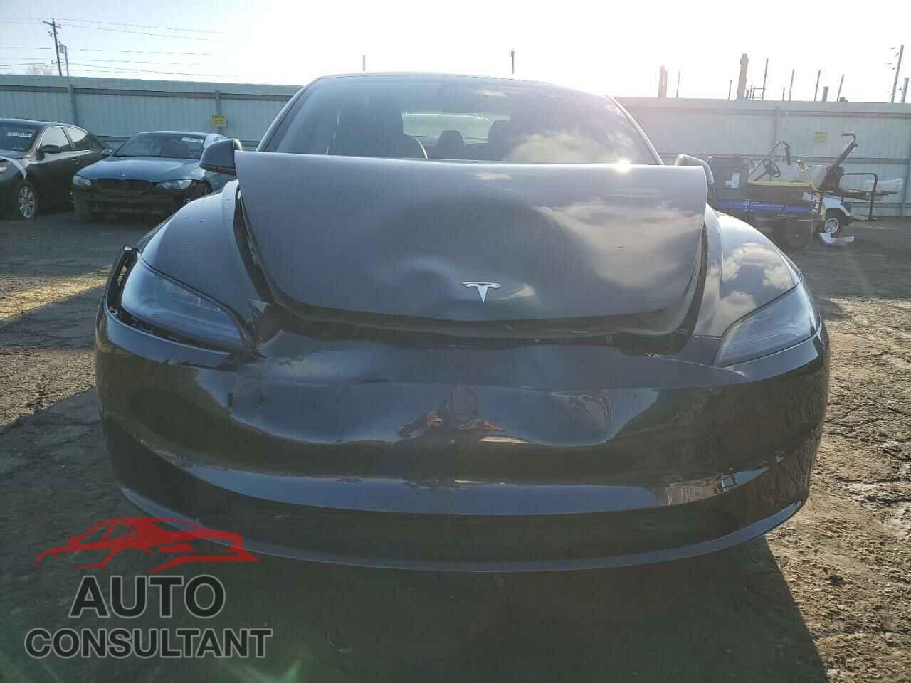 TESLA MODEL 3 2024 - 5YJ3E1EA7RF760219