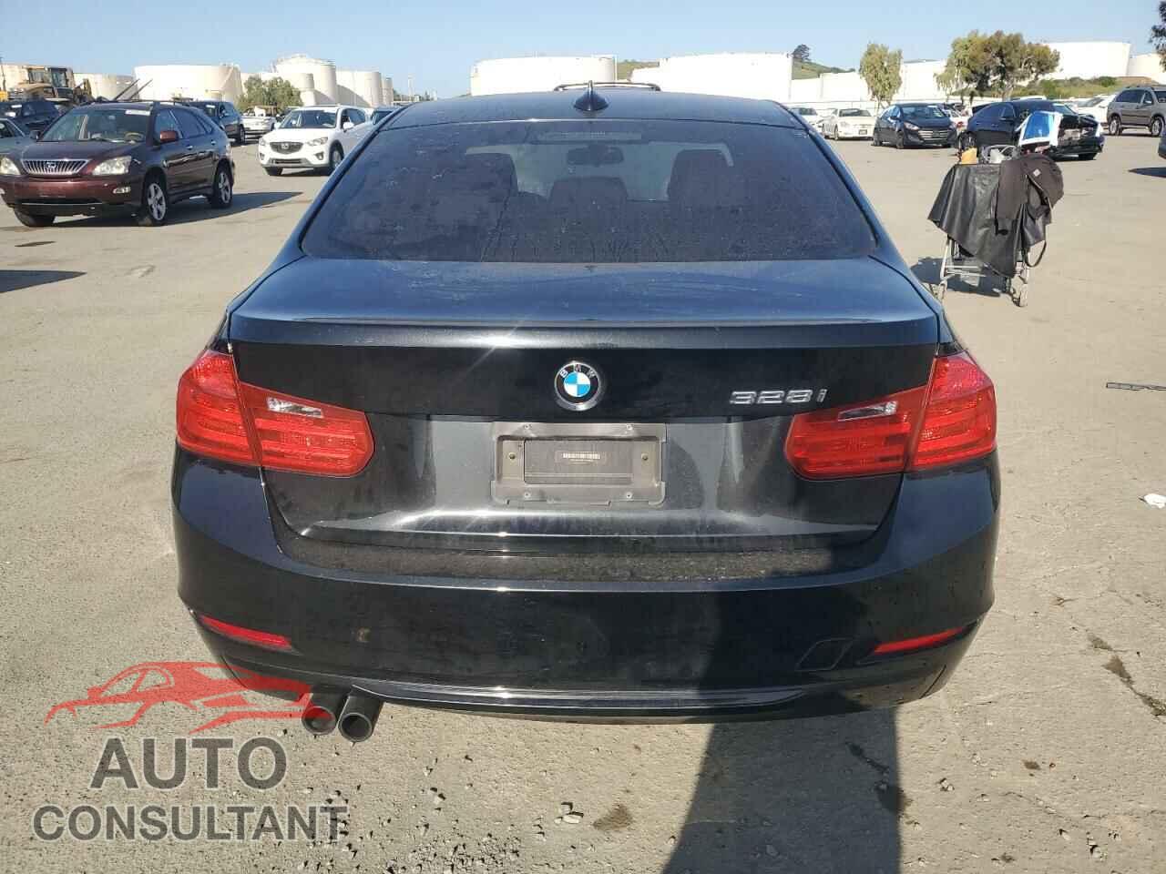 BMW 3 SERIES 2013 - WBA3A5C56DF352000