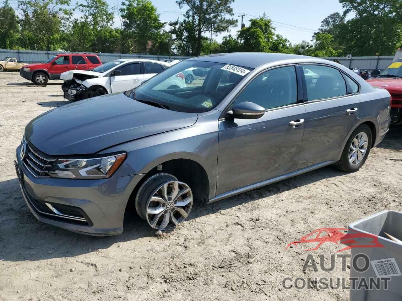 VOLKSWAGEN PASSAT 2018 - 1VWAA7A35JC000558