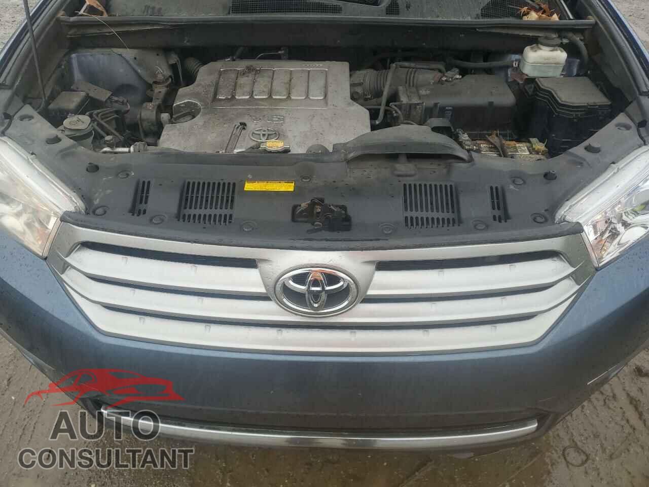 TOYOTA HIGHLANDER 2013 - 5TDDK3EH8DS265800