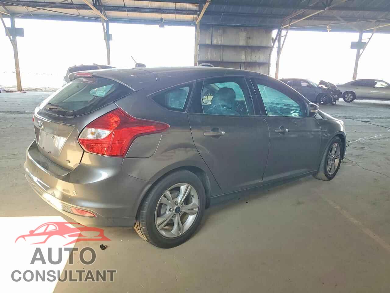 FORD FOCUS 2014 - 1FADP3K28EL300524