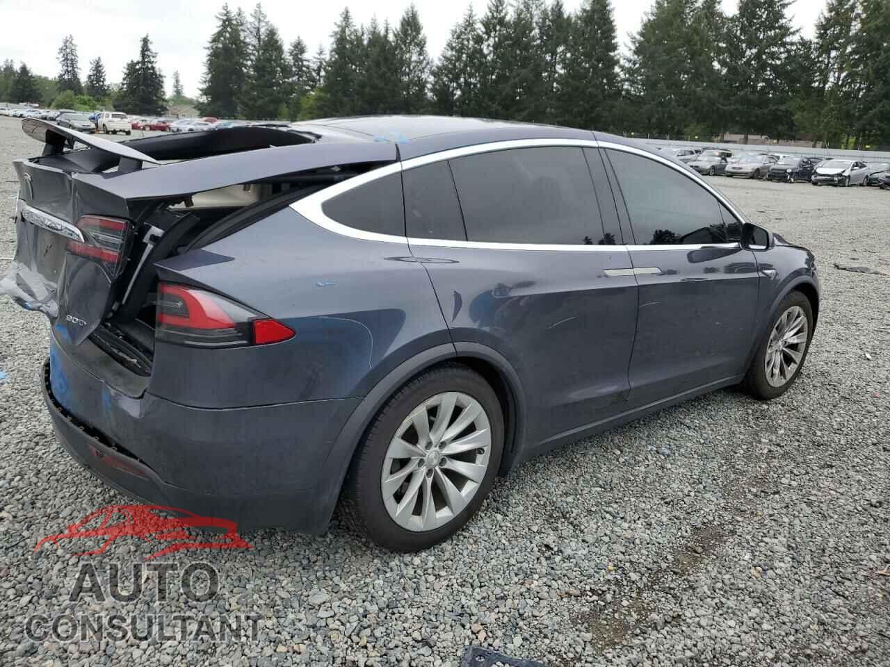 TESLA MODEL X 2016 - 5YJXCBE21GF004906