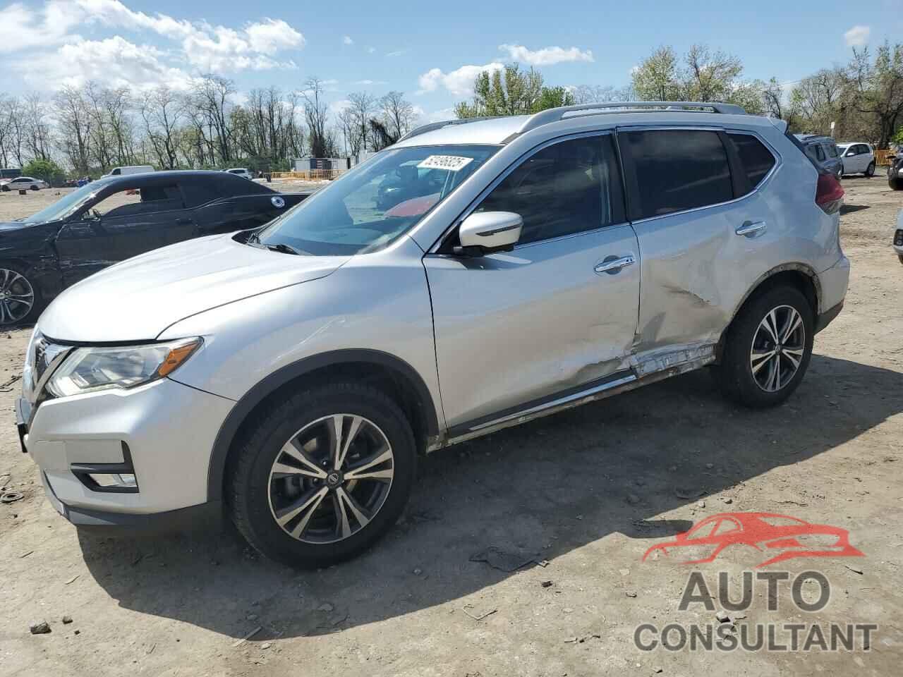 NISSAN ROGUE 2018 - 5N1AT2MV7JC731971
