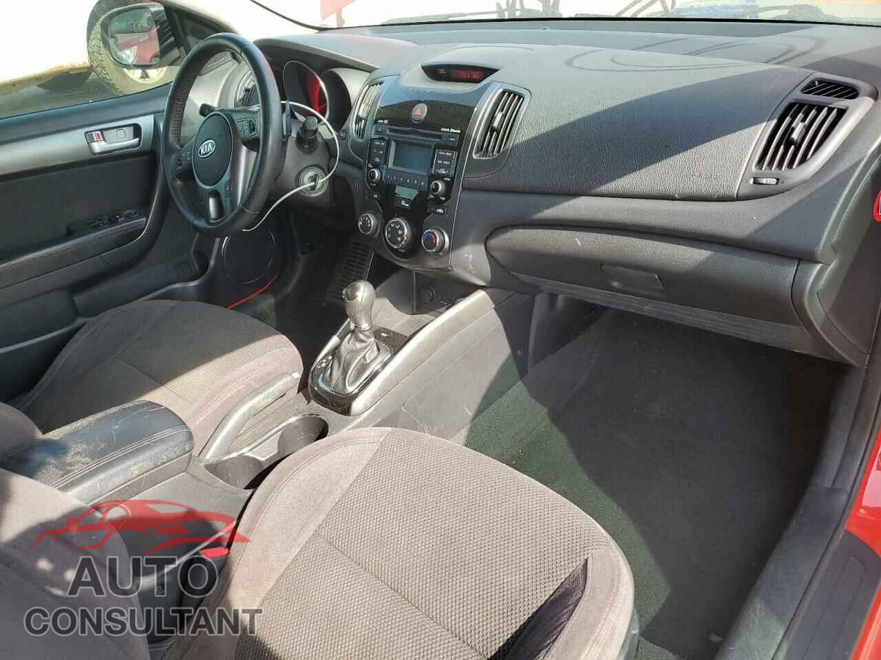 KIA FORTE 2011 - KNAFW6A37B5425223