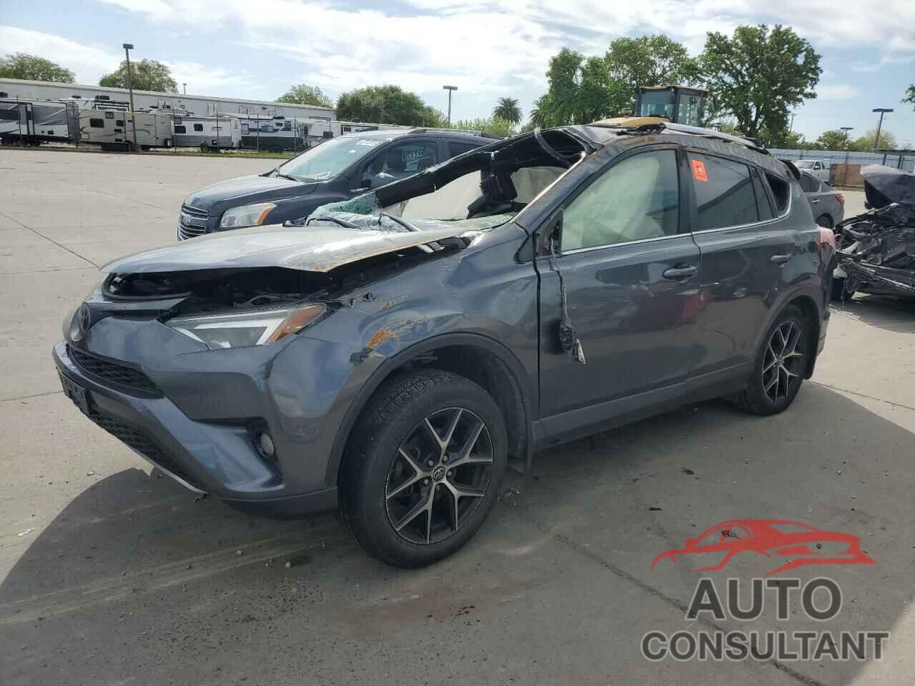 TOYOTA RAV4 2017 - JTMNFREV1HD106362